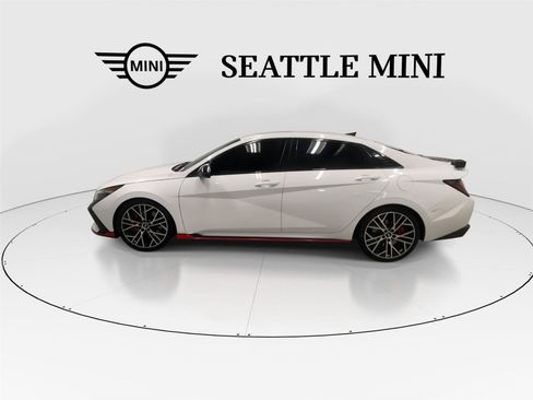 Used 2022 Hyundai Elantra N FWD image 6