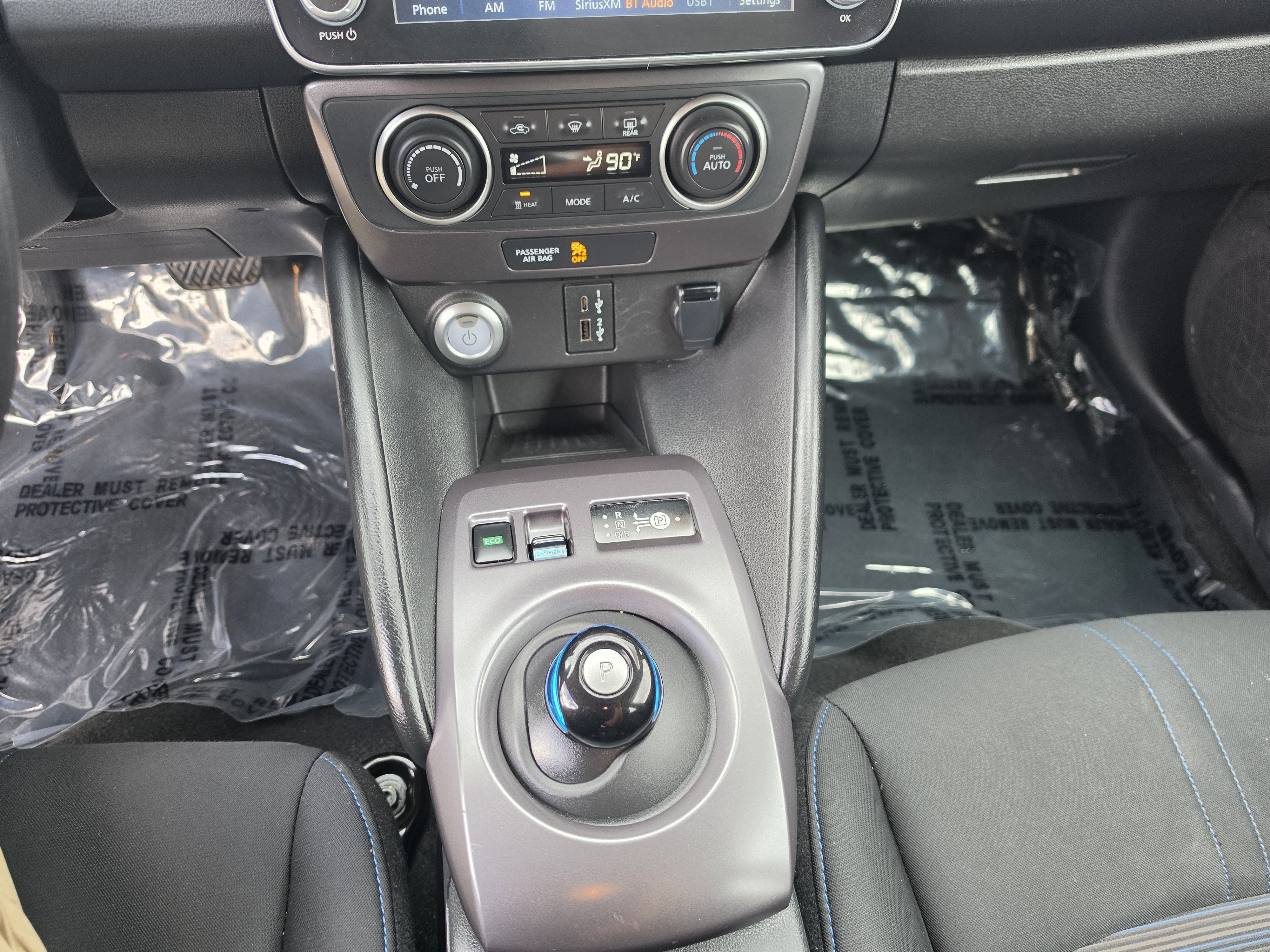 Used 2025 Nissan Leaf S FWD image 17