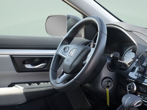 Used 2019 Honda CR-V LX image 12