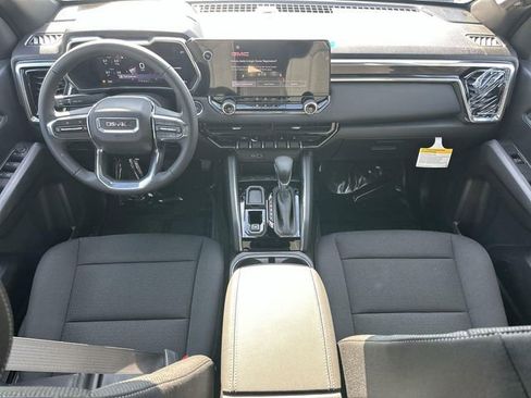 New 2026 GMC Canyon Elevation image 7