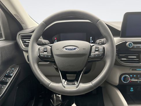 Used 2023 Ford Escape Active image 12