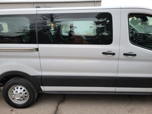 Used 2020 Ford Transit 150 XL image 21