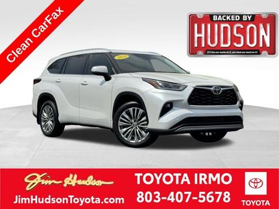 Used 2024 Toyota Highlander Platinum