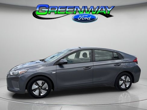 Used 2019 Hyundai Ioniq Blue FWD image 1