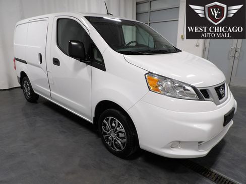 Used 2020 Nissan NV200 S image 1