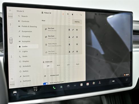 Used 2022 Tesla Model S Plaid image 32