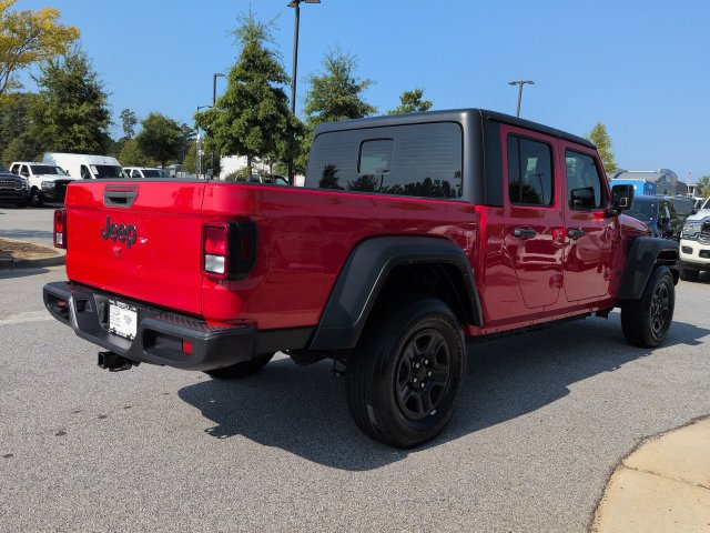 Used 2023 Jeep Gladiator Sport w/ Trailer Tow Package AWD/4WD image 4