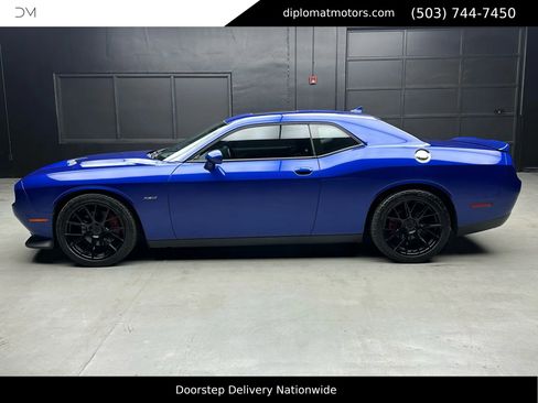 Used 2018 Dodge Challenger R/T Plus image 4