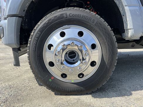 New 2026 Ford F450 Platinum w/ Platinum Plus Package image 12