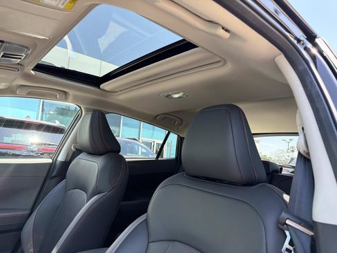 Certified 2025 Subaru Crosstrek 2.5i Limited w/ Crosstrek Mirror Package AWD/4WD image 19