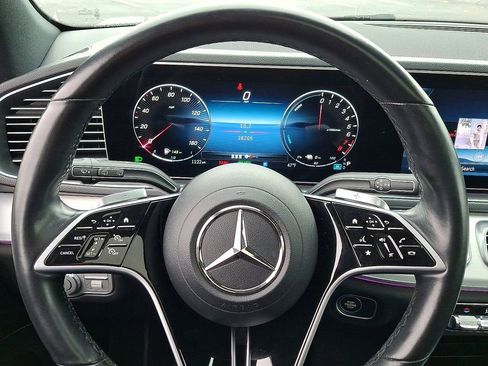 Used 2024 Mercedes-Benz GLE 450e 4MATIC image 20