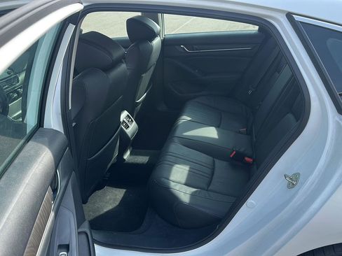 Used 2018 Honda Accord EX-L image 24