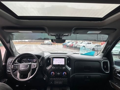 Used 2023 GMC Sierra 2500 Denali w/ Denali Ultimate Package image 26