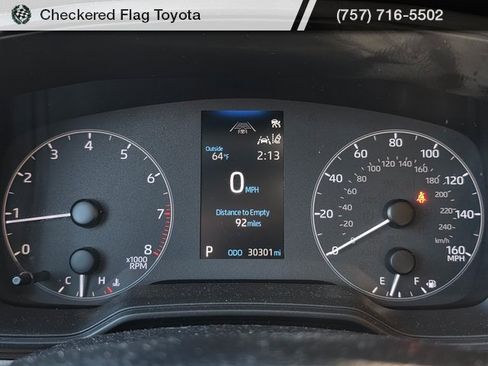 Used 2023 Toyota Corolla Cross LE image 12