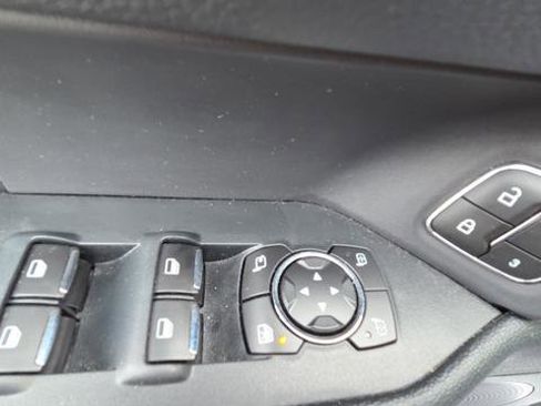 Used 2022 Ford Expedition Max XLT image 27