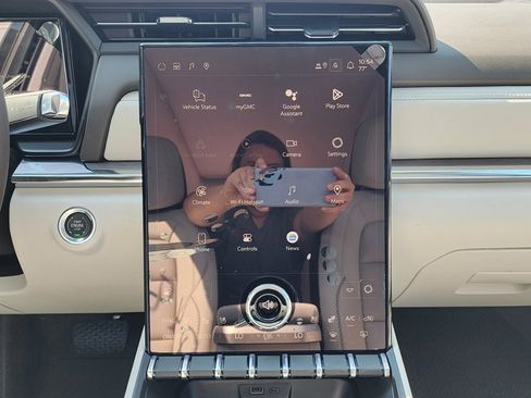 New 2026 GMC Terrain Denali image 28