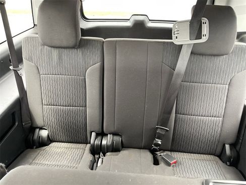 Used 2020 Chevrolet Suburban LS image 22