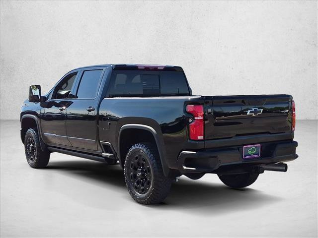 Certified 2024 Chevrolet Silverado 2500 High Country w/ Midnight Edition AWD/4WD image 6