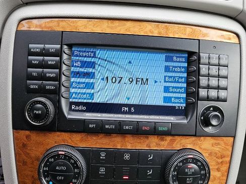 Used 2008 Mercedes-Benz R 350 R350 image 19