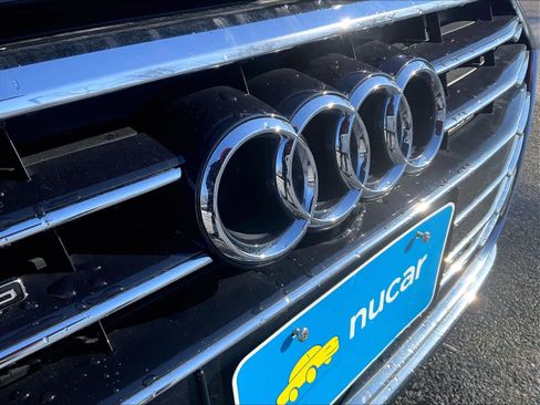 Used 2019 Audi A8 L 3.0T w/ Executive Package image 31