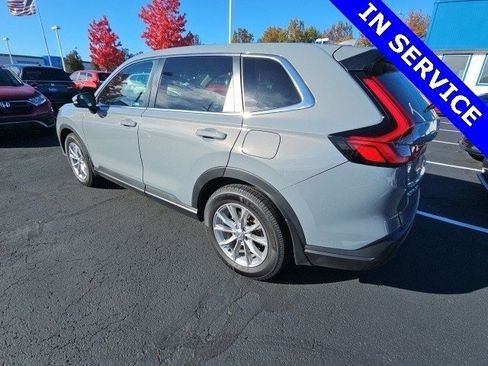 Used 2023 Honda CR-V EX-L image 7
