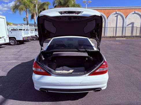 Used 2007 Mercedes-Benz SL 550 image 13