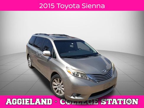 Used 2015 Toyota Sienna Limited Premium FWD image 1