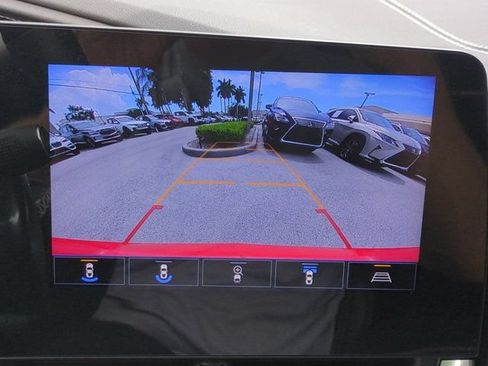 Used 2021 Chevrolet Corvette Stingray Preferred Cpe w/ Z51 Performance Package RWD image 18