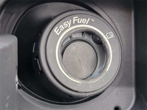 Certified 2020 Ford Escape SE image 8