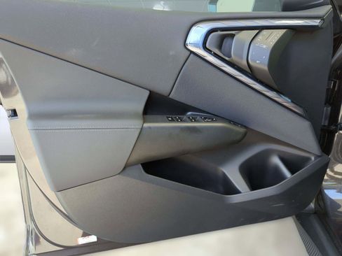 Used 2025 BMW X3 xDrive30i w/ Convenience Package image 10