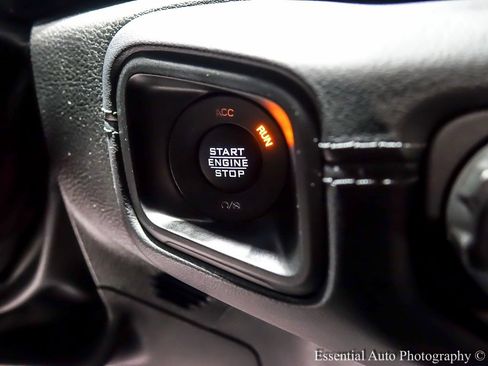 Used 2024 Jeep Wrangler Unlimited Sahara w/ Technology Group image 21