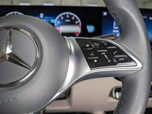 Certified 2025 Mercedes-Benz GLA 250 GLA 250 image 31