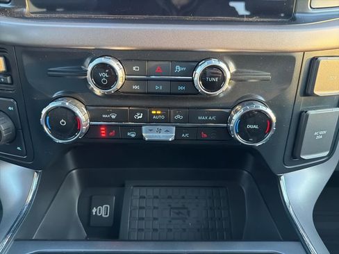 New 2025 Ford F150 XLT w/ Equipment Group 303A High image 31