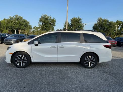 Used 2025 Honda Odyssey EX-L image 16