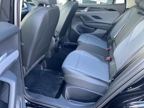 New 2025 Volkswagen Tiguan SE image 61