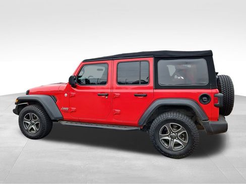 Used 2018 Jeep Wrangler Unlimited Sport S image 4