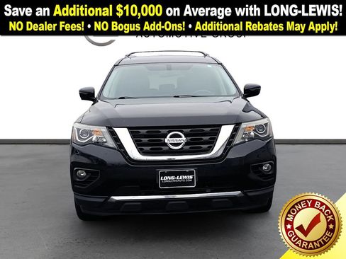 Used 2017 Nissan Pathfinder Platinum image 11