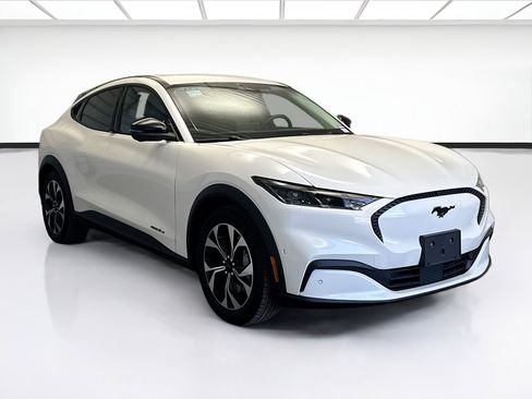 Used 2024 Ford Mustang Mach-E Select image 3