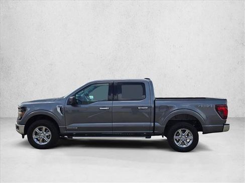 Used 2025 Ford F150 XLT w/ Equipment Group 301A Standard AWD/4WD image 9