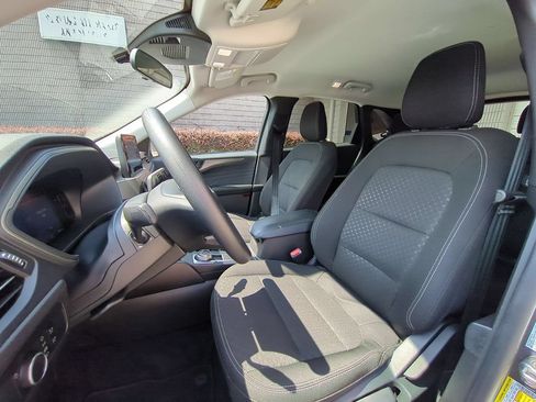 Used 2025 Ford Escape Active AWD/4WD image 24