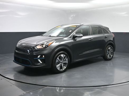 Used 2022 Kia Niro EX w/ Cold Weather Package image 29