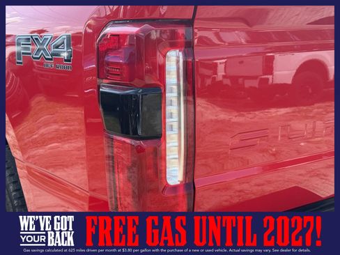 New 2026 Ford F250 Lariat w/ Black Appearance Package AWD/4WD image 9