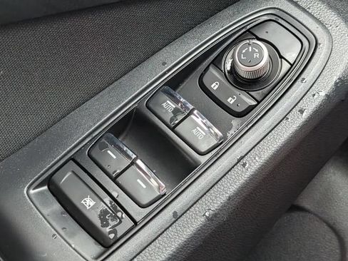 Used 2025 Subaru Ascent Premium AWD/4WD image 20