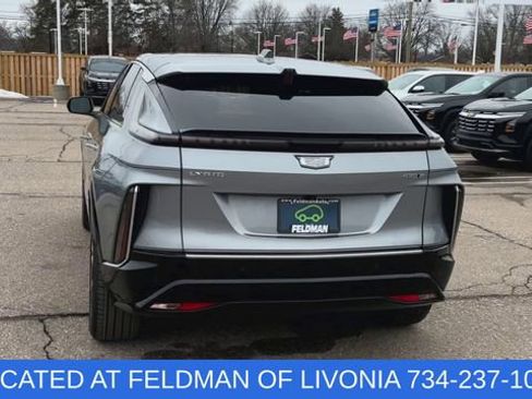 Used 2024 Cadillac Lyriq Luxury image 7