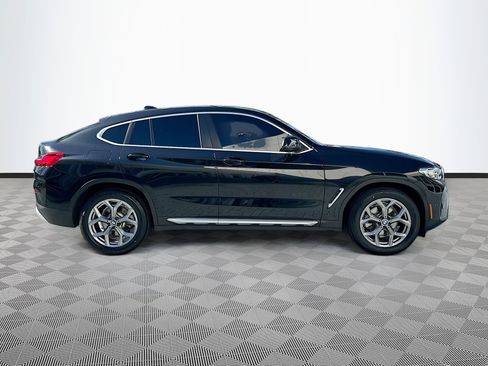 Certified 2023 BMW X4 xDrive30i w/ Premium Package image 8
