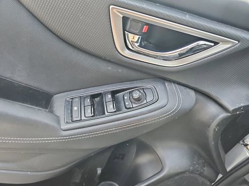 Used 2021 Subaru Forester Premium AWD/4WD image 16