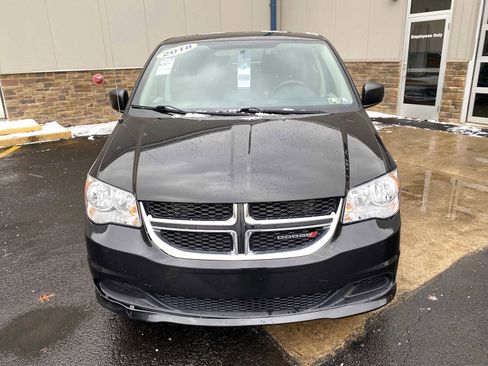 Used 2018 Dodge Grand Caravan SE image 13