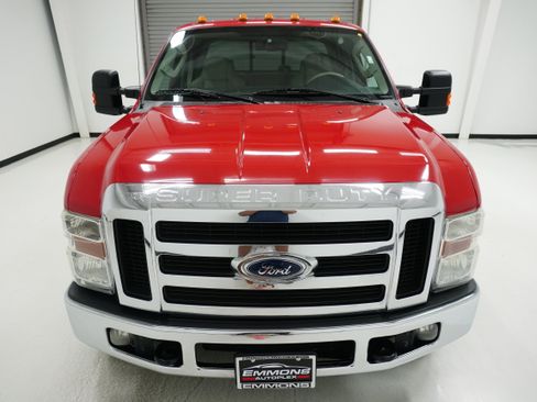 Used 2008 Ford F350 Lariat image 2