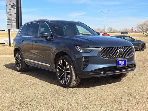 New 2026 Volvo XC90 B6 Plus w/ Protection Package Premier image 7