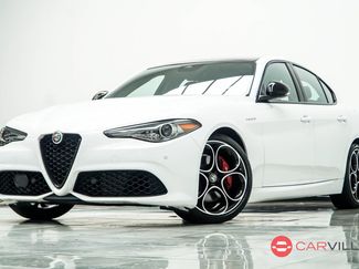 Used 2023 Alfa Romeo Giulia Veloce RWD video 1